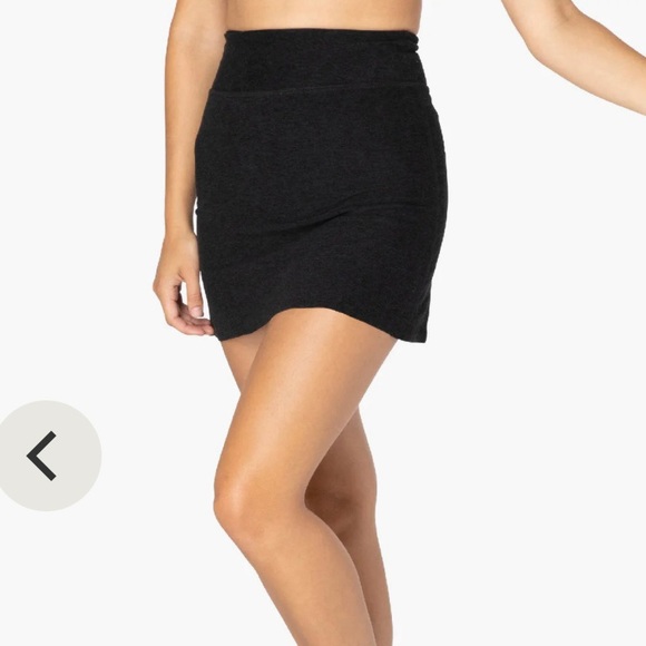 BEYOND YOGA | Spacedye Move-it Skirt - Picture 3 of 7